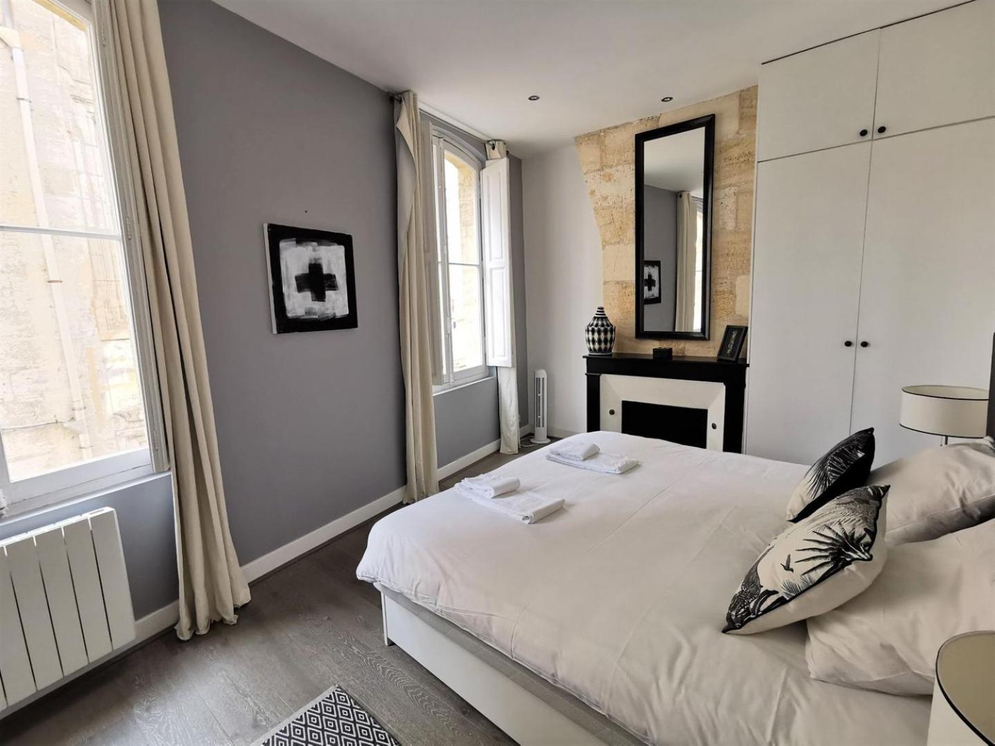 Very Nice Apartment Bordeaux Historical Center Luaran gambar